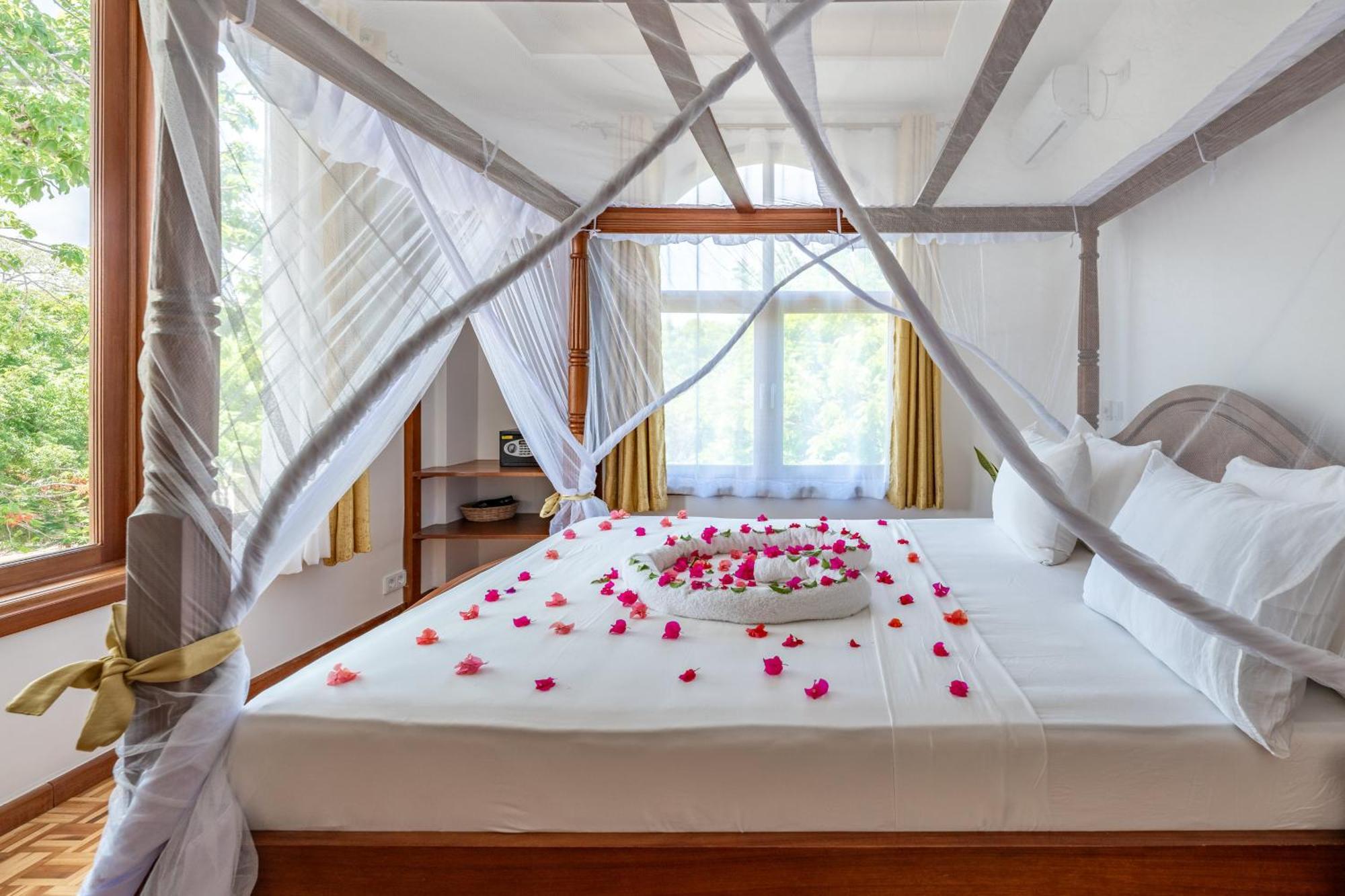 Villa Branca Diani Boutique Luxury & Personalized Service Diani Beach Kültér fotó